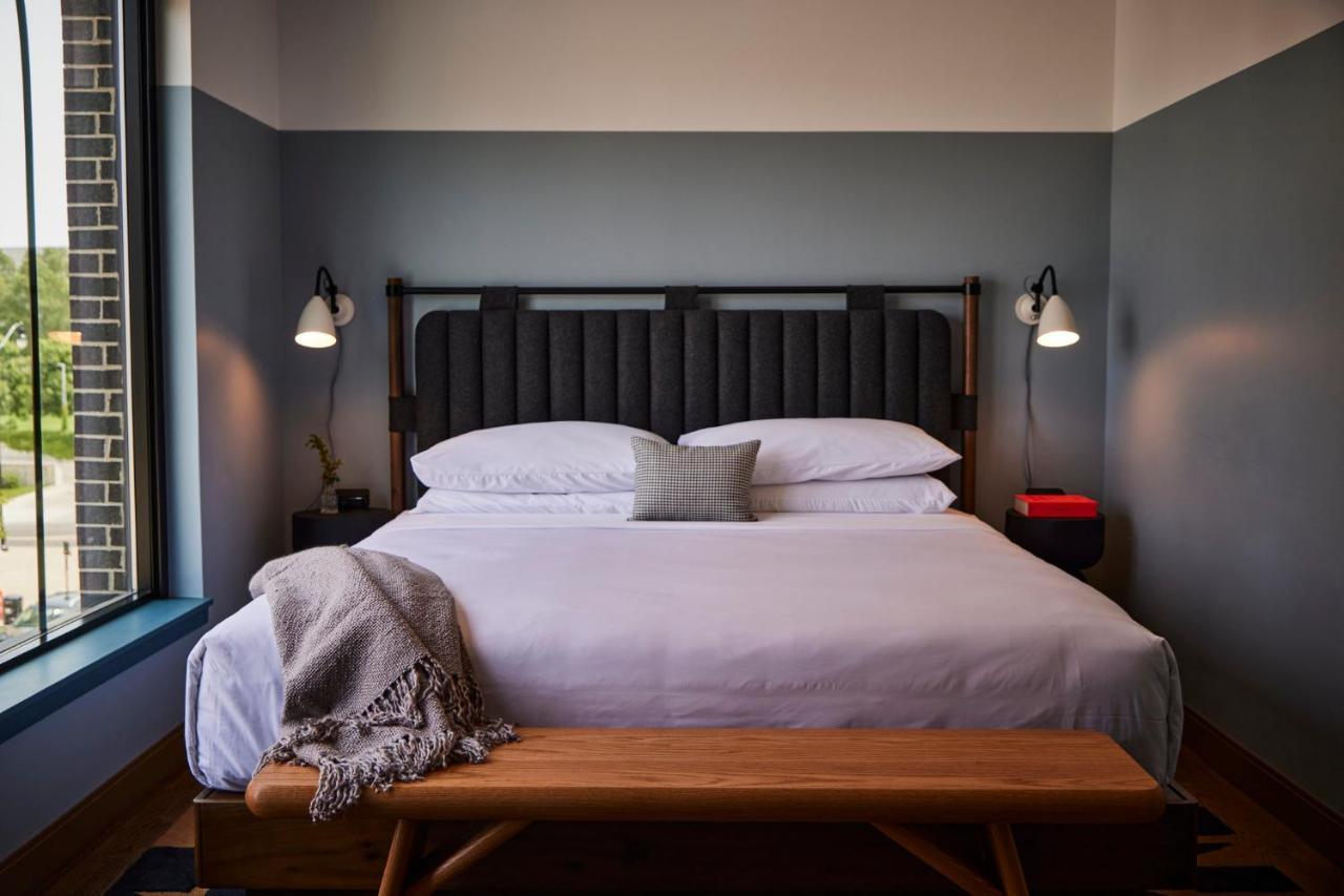The Junto Hotel Колумбус Экстерьер фото